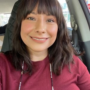 Meet your Posher, Daniela